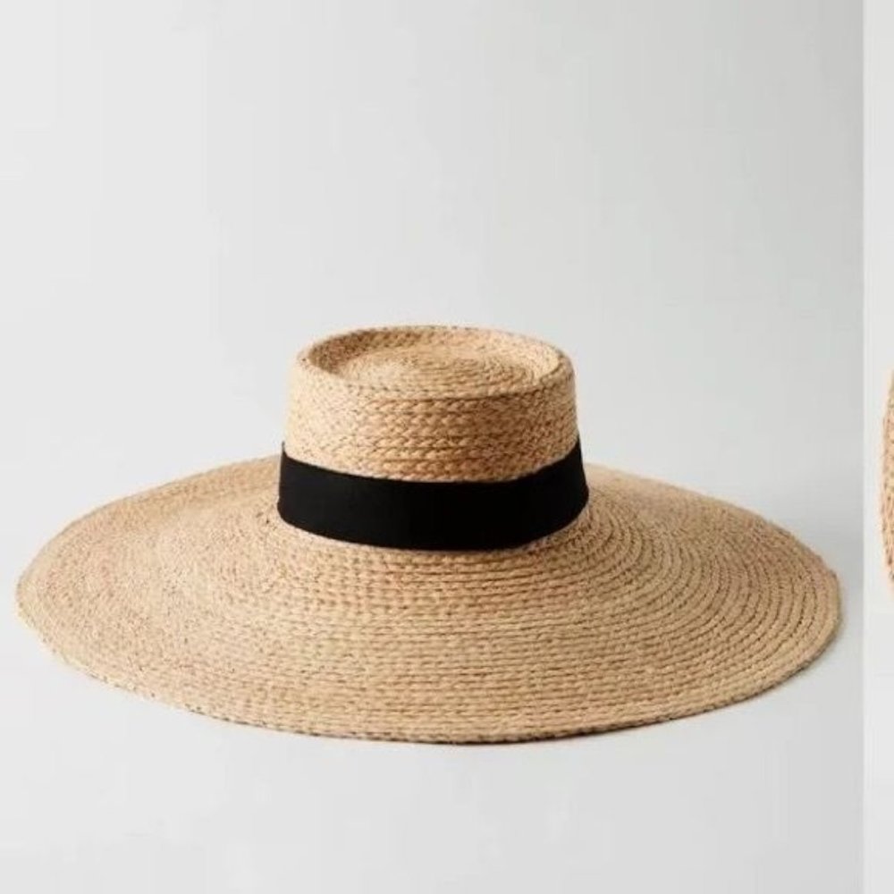 Aritzia straw Hat wide bow auxiliary xs/s